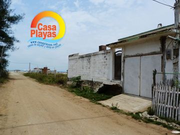 Venta de Remate Casa Grande en Playas con Vista Al Mar, Via a Data Posorja