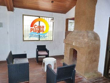 Venta de Remate Casa Grande en Playas con Vista Al Mar, Via a Data Posorja