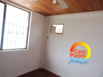 Venta de Remate Casa Grande en Playas con Vista Al Mar, Via a Data Posorja