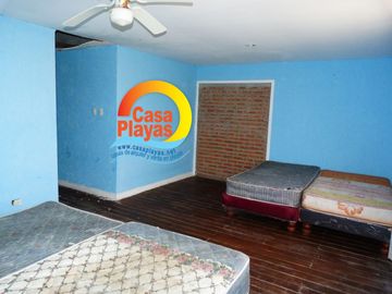 Venta de Remate Casa Grande en Playas con Vista Al Mar, Via a Data Posorja