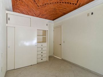 CASA EN VENTA EN CHAMILPA, CUERNAVACA NORTE, CON ALBERCA Y JACUZZI