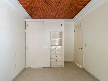 CASA EN VENTA EN CHAMILPA, CUERNAVACA NORTE, CON ALBERCA Y JACUZZI