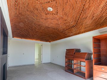 CASA EN VENTA EN CHAMILPA, CUERNAVACA NORTE, CON ALBERCA Y JACUZZI