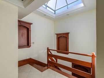 CASA EN VENTA EN CHAMILPA, CUERNAVACA NORTE, CON ALBERCA Y JACUZZI
