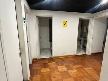 Amplio Departamento Modificado Para Oficina En Merced