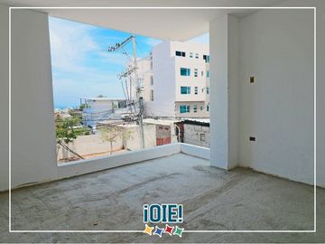 En Venta: Terreno con edificio Gray Stage - 4 plantas de altura