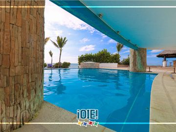 Casa de 3 dormitorios en venta, en urbanización Ciudad del Mar, Manta, Ecuador