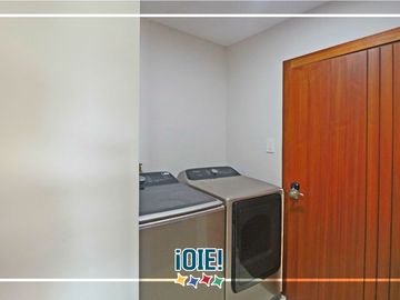 Casa de 3 dormitorios en venta, en urbanización Ciudad del Mar, Manta, Ecuador