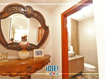 Casa de 3 dormitorios en venta, en urbanización Ciudad del Mar, Manta, Ecuador