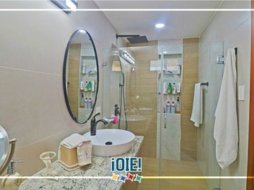 Casa de 3 dormitorios en venta, en urbanización Ciudad del Mar, Manta, Ecuador