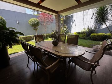 CASA DE LUJO EN VENTA, FRACC EL MANANTIAL