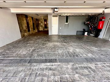 CASA DE LUJO EN VENTA, FRACC EL MANANTIAL