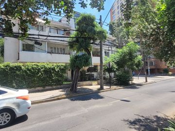 Departamento Antiguo Avenida Peru / Santos Dumont
