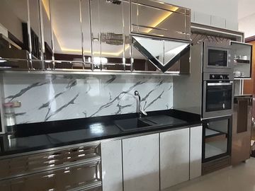 DISEWAKAN RUMAH MEWAH MINIMALIS MODERN SEMIFURNISH @ KOMPLEK SETRADUTA BANDUNG