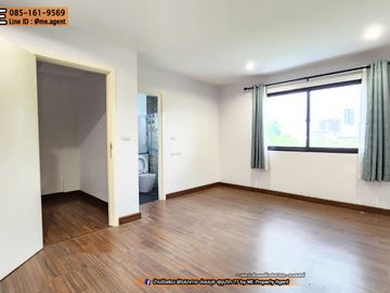 Sale/Rent Home Office / Townhome modern style, Baan Chayada @ Work Bangna KM. 5 Near Bangna - Bearing Tel 064-954----- (TW25-23)