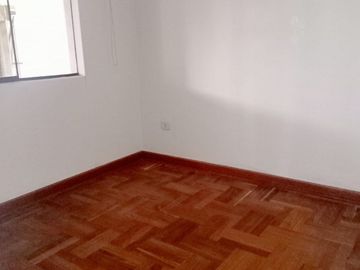 VENTA DE DEPARTAMENTO EN RESIDENCIAL HUANCARO - SANTIAGO, CUSCO