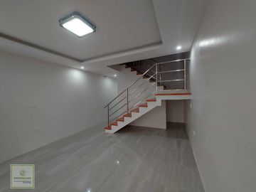 House and Lot for Sale in Parañaque Fortunata Village