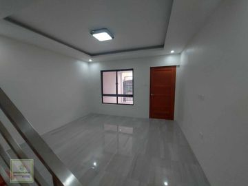 House and Lot for Sale in Parañaque Fortunata Village