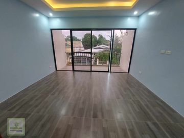 House and Lot for Sale in Parañaque Fortunata Village