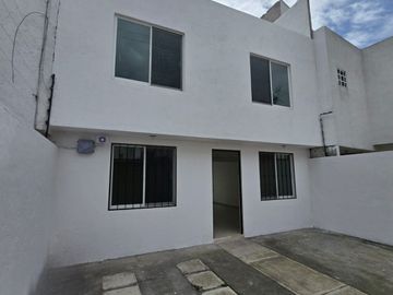 CASA EN VENTA EN MEXICALTZINGO, EDOMEX