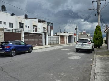 CASA EN VENTA EN MEXICALTZINGO, EDOMEX