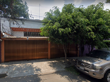 CASA EN COYOACAN