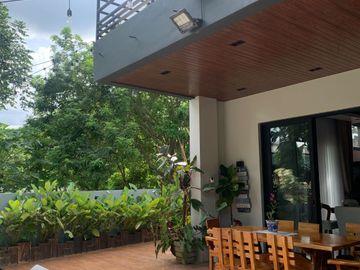 Modern 4-Bedroom House & Lot in Silang