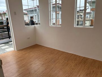 Half Duplex PreSelling House in Calamba, Laguna