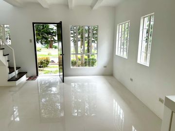 Half Duplex PreSelling House in Calamba, Laguna