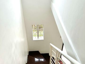 Half Duplex PreSelling House in Calamba, Laguna