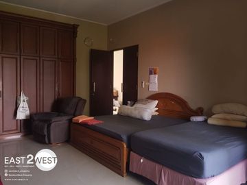 Dijual Rumah Komplek Puri Flamboyan Ciputat Tangerang Selatan Bagus Siap Huni Lokasi Strategis Cocok Untuk Cafe Rumahan