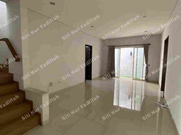 Disewakan rumah bagus di Cluster exclusive Lebak Bulus