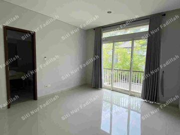 Disewakan rumah bagus di Cluster exclusive Lebak Bulus