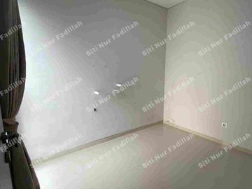 Disewakan rumah bagus di Cluster exclusive Lebak Bulus
