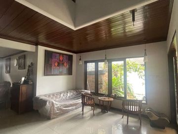Dijual Rumah Tropis konsep Villa dan Paviliun di Ciputat, Tangsel