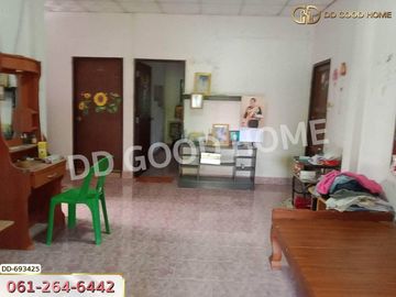 Townhome Khao Yoi, Phetchaburi near Ban Khao Yoi School
