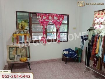 Townhome Khao Yoi, Phetchaburi near Ban Khao Yoi School
