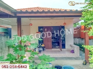 Townhome Khao Yoi, Phetchaburi near Ban Khao Yoi School