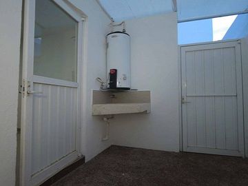 CASA EN VENTA EN RESIDENCIAL BOSQUE SERENO AGUASCALIENTES PONIENTE