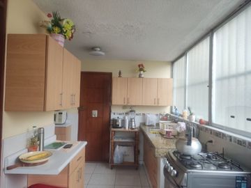 Vendo excelente y bonito departamento en Lince!