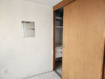 CASA EN VENTA PARA REMODELAR