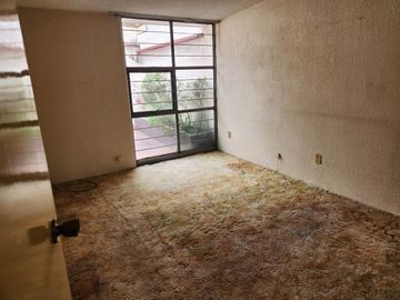 CASA EN VENTA PARA REMODELAR