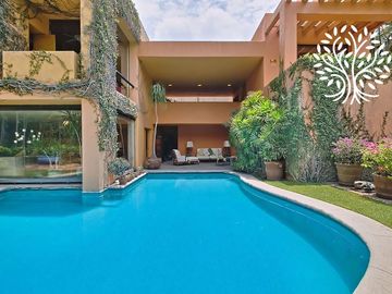 Casa de las Ranas - Las Quintas
