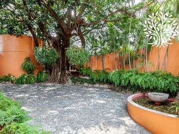 Casa de las Ranas - Las Quintas