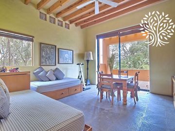 Casa de las Ranas - Las Quintas