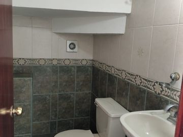 Casa en RENTA Urbi, Cuautitlán Izcalli, Estado de México 3R, 1.5B, 2E, 120 M2