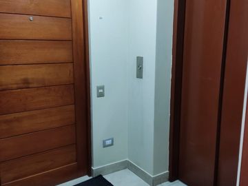 Alquilo lindo y luminoso departamento cerca a la Huaca Pucllana en Miraflores!