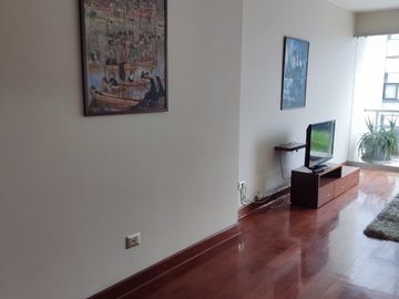 Alquilo lindo y luminoso departamento cerca a la Huaca Pucllana en Miraflores!