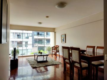 Alquilo lindo y luminoso departamento cerca a la Huaca Pucllana en Miraflores!