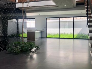 Casa NUEVA en VENTA, Parque FORESTA, en LOMAS de ANGELOPOLIS